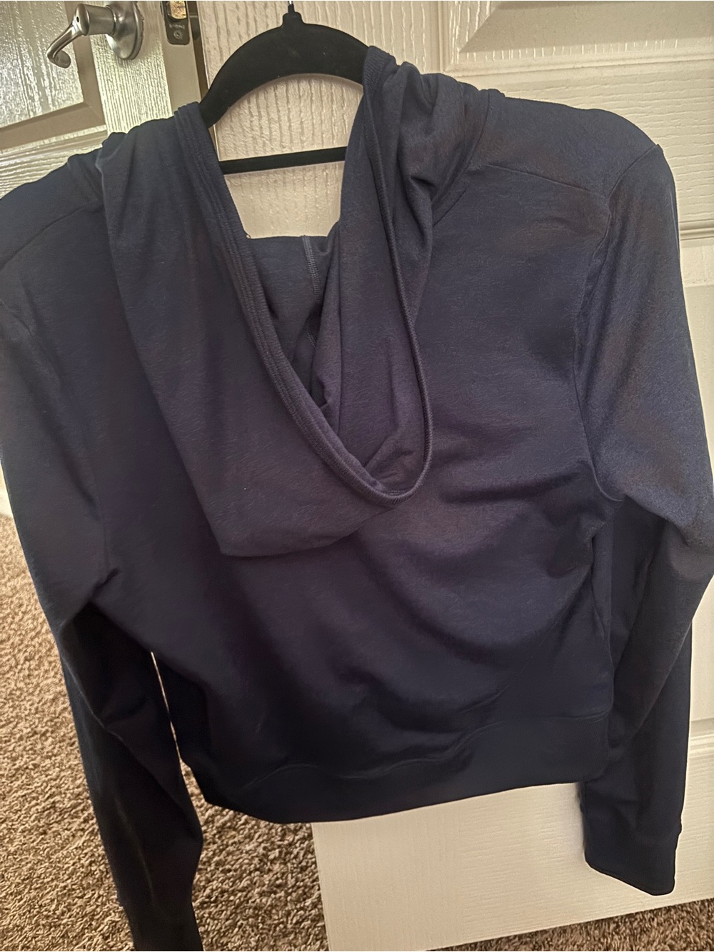 Vuori Halo Cropped Zip-Up - Picture 4 of 4